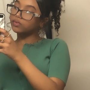 Meet your Posher, Lee